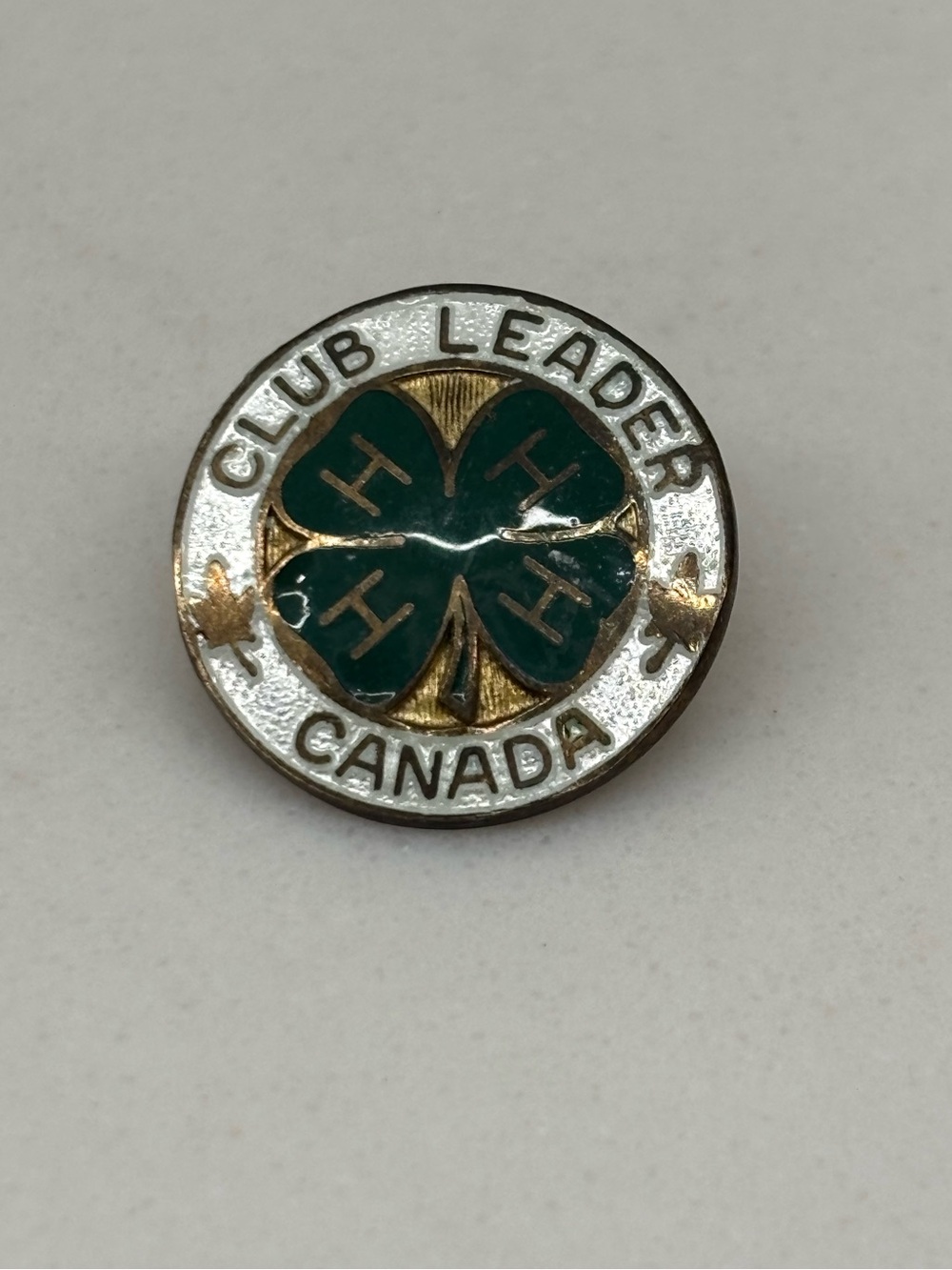 Vintage 4H Club Leader Canada Green Clover Pin Sterling BMCo N487